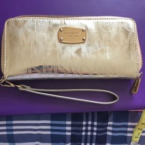 Michael Kors Wrist wallet